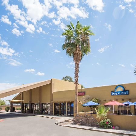 Days Hotel By Wyndham Peoria Glendale Area Exterior foto